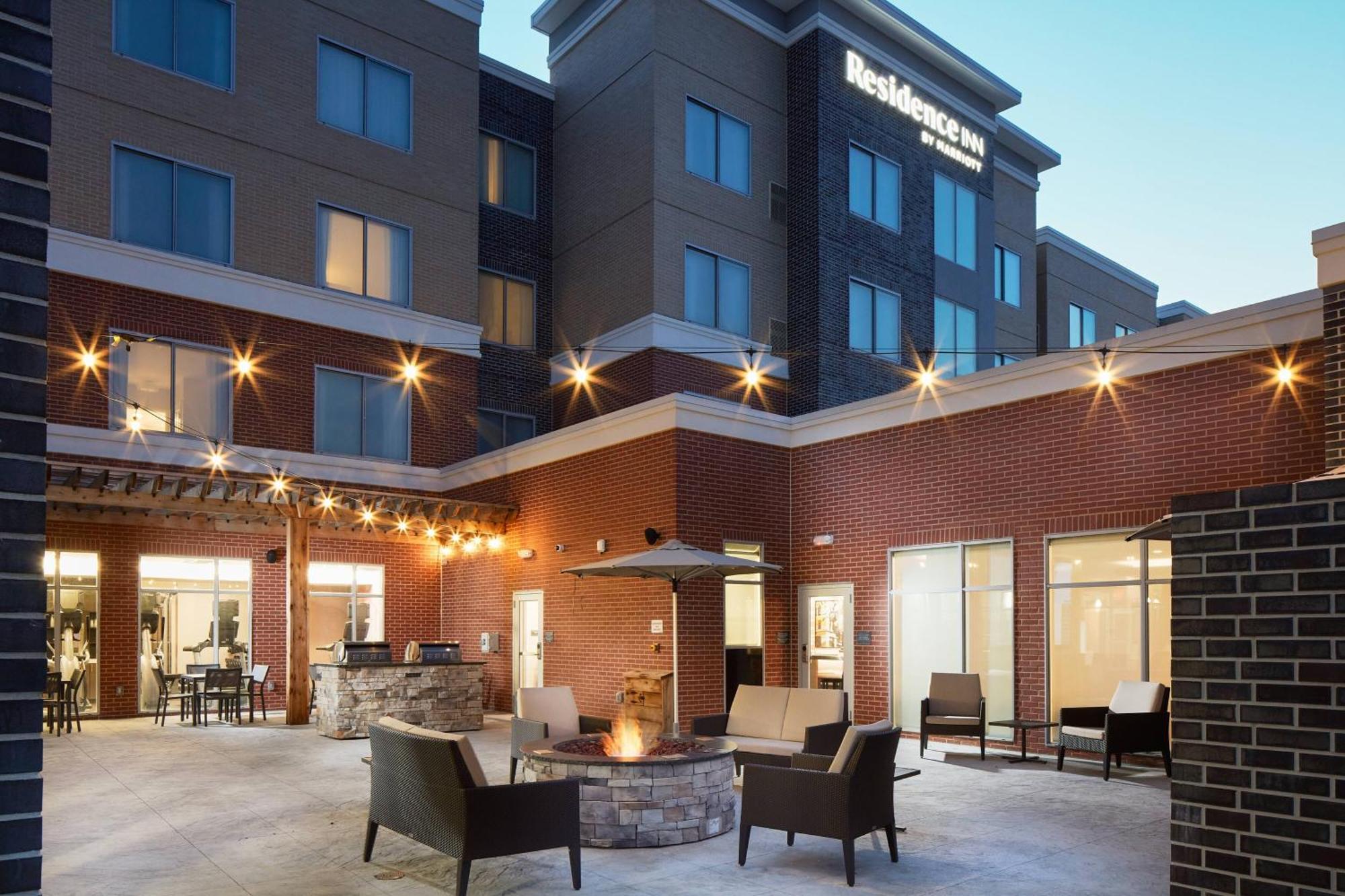 Residence Inn Richmond Midtown/Glenside Dumbarton Eksteriør billede