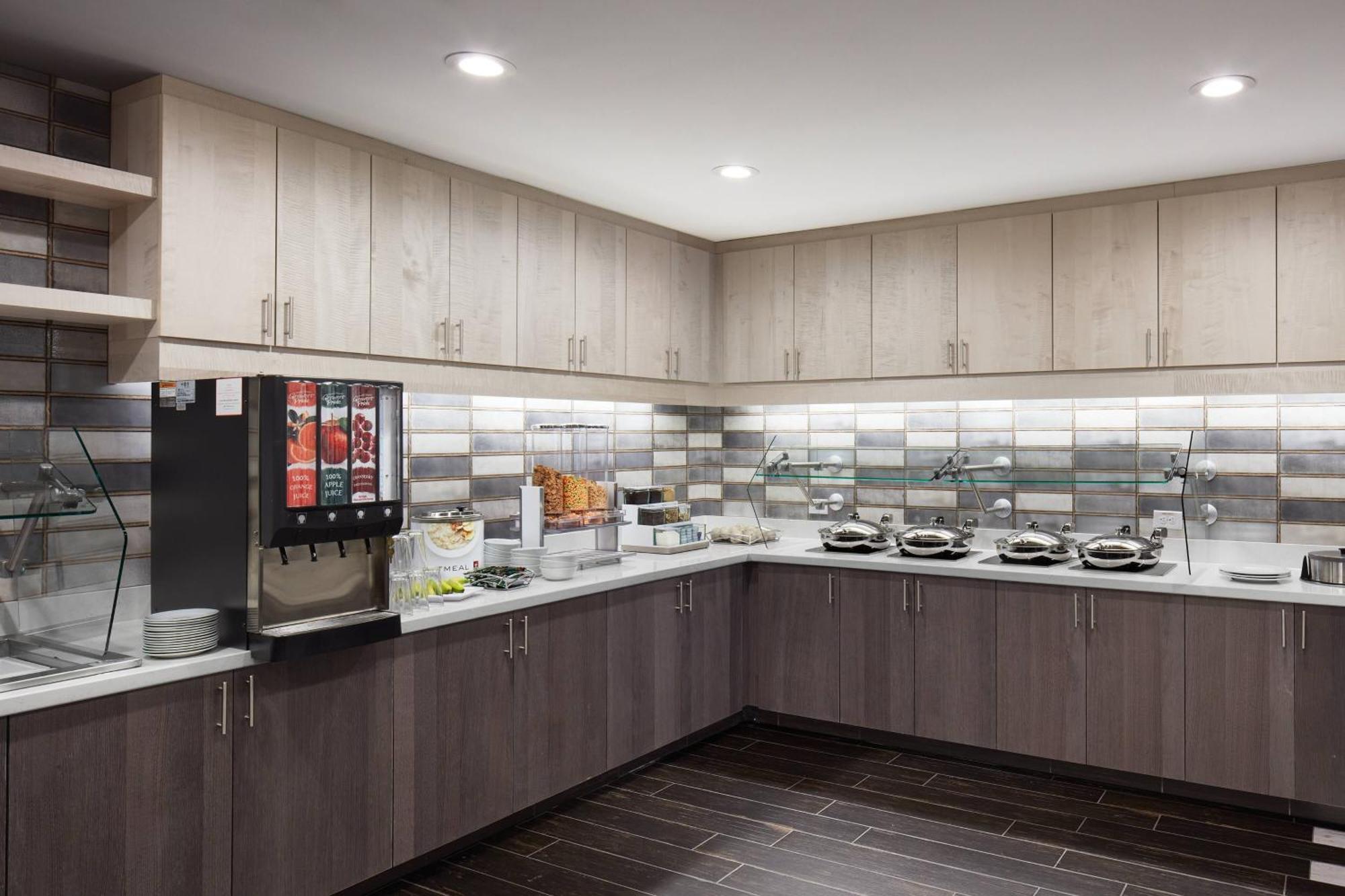 Residence Inn Richmond Midtown/Glenside Dumbarton Eksteriør billede
